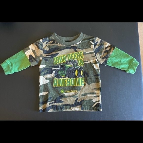 John Deere camouflage shirt with Tractor - Picture 4 of 11